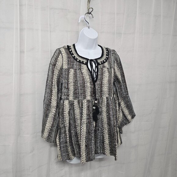 Altar'd State Blouse Black Peasant Metallic Hippie Boho Festival S NWT - Picture 5 of 13